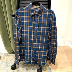 Wallin & Bros Blue and Brown Plaid button up long sleeve shirt - Medium